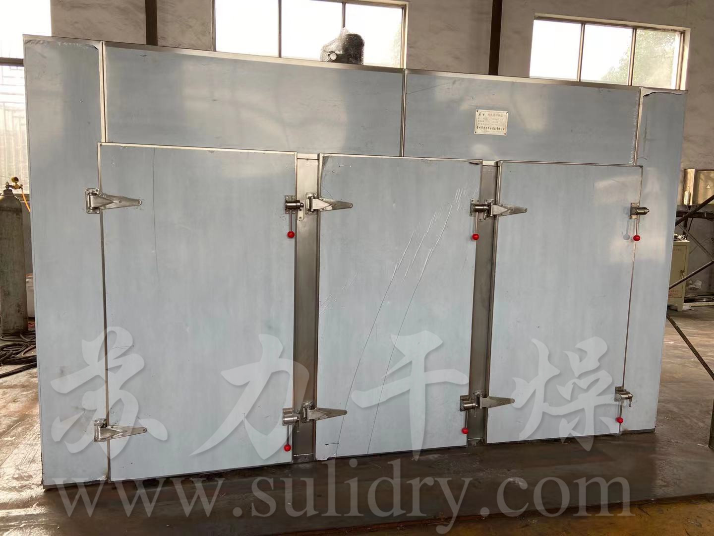 熱風(fēng)循環(huán)烘箱—客訂三型烘箱現(xiàn)已成功發(fā)貨，并順利到達(dá)客戶單位！